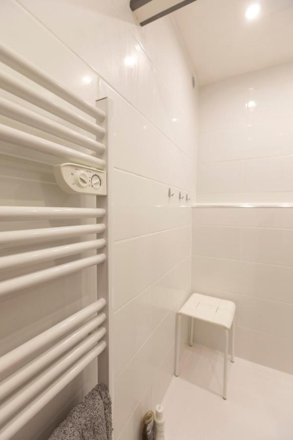 Appartement T3 Traversant Résidence Standing Garage et Piscine Extérieure GRATUITS Sète Esterno foto